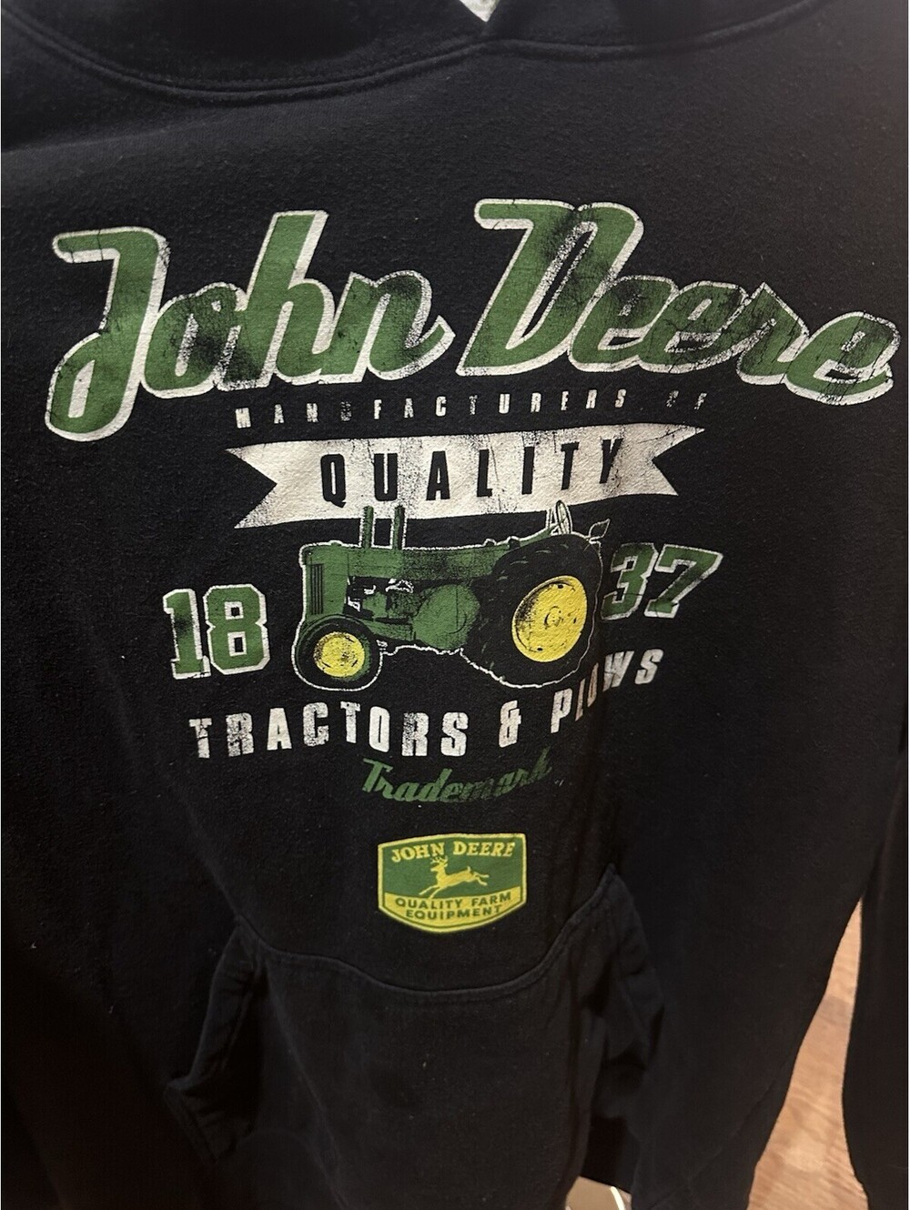 John Deere Hoodie Mens Large Black Tractor Graphic Pullover Farm Workwear